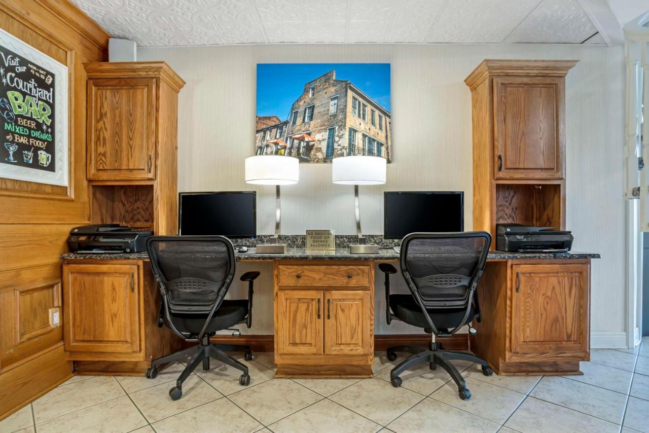 Best Western Plus Westbank Харви Экстерьер фото