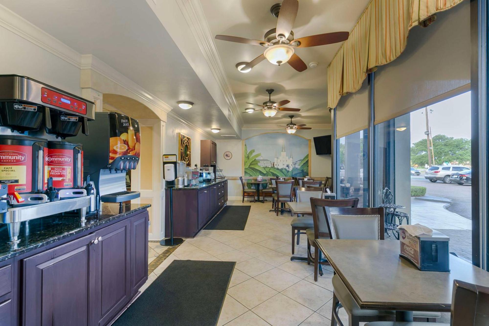 Best Western Plus Westbank Харви Экстерьер фото