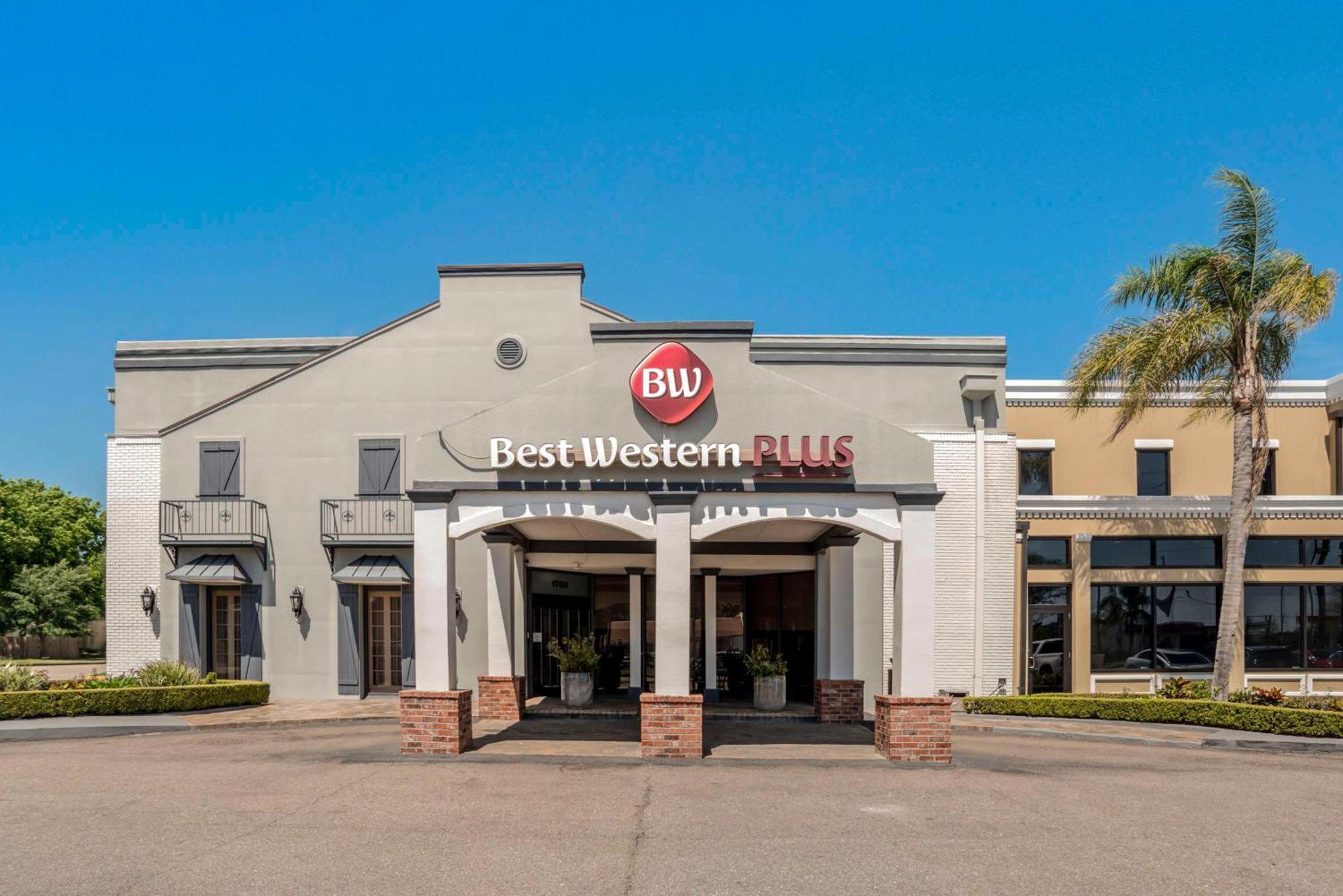 Best Western Plus Westbank Харви Экстерьер фото
